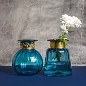 گلدون شیشه ای